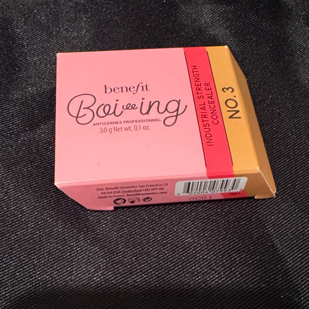 Benefit Discontinued Industrial Strength Concealer No.3 with primer and brush - Picture 2 of 7